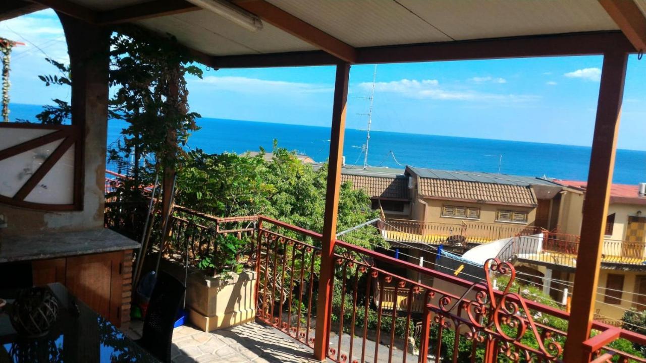 Apartamento La Casita Il Poggio Del Sole Letojanni Exterior foto